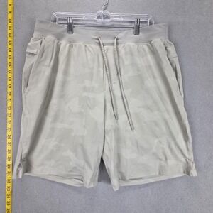 Lululemon Shorts Mens 2XL Gray Camo T.H.E. Short Linerless Drawstring Pockets